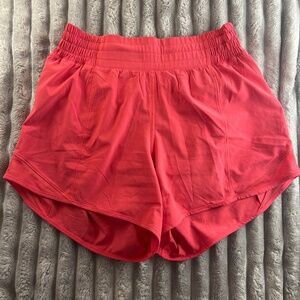 Lululemon Hottie Hots